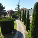 La Maison De Maitre