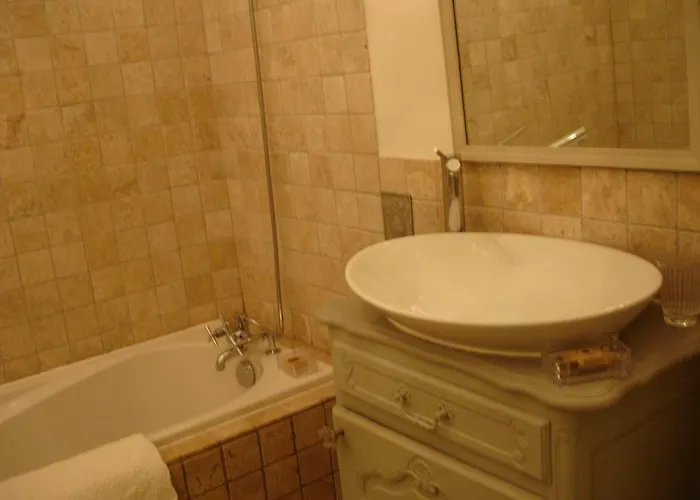 La Maison De Maitre בית הארחה Sainte-Livrade-sur-Lot