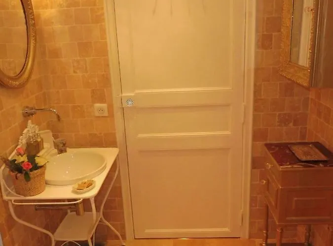 בית הארחה La Maison De Maitre Sainte-Livrade-sur-Lot